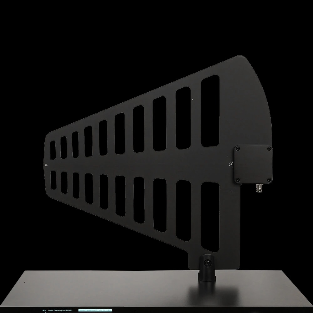 Kadence KAD800 Professional Antenna Distribution System for Wireless Microphones, view 5 of 6