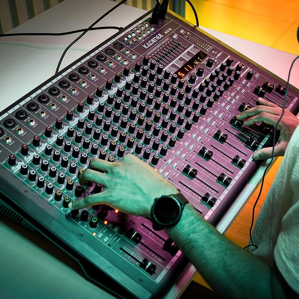 Kadence AG16 Touring Series 16-Channel Professional Audio Mixer, view 2 of 7