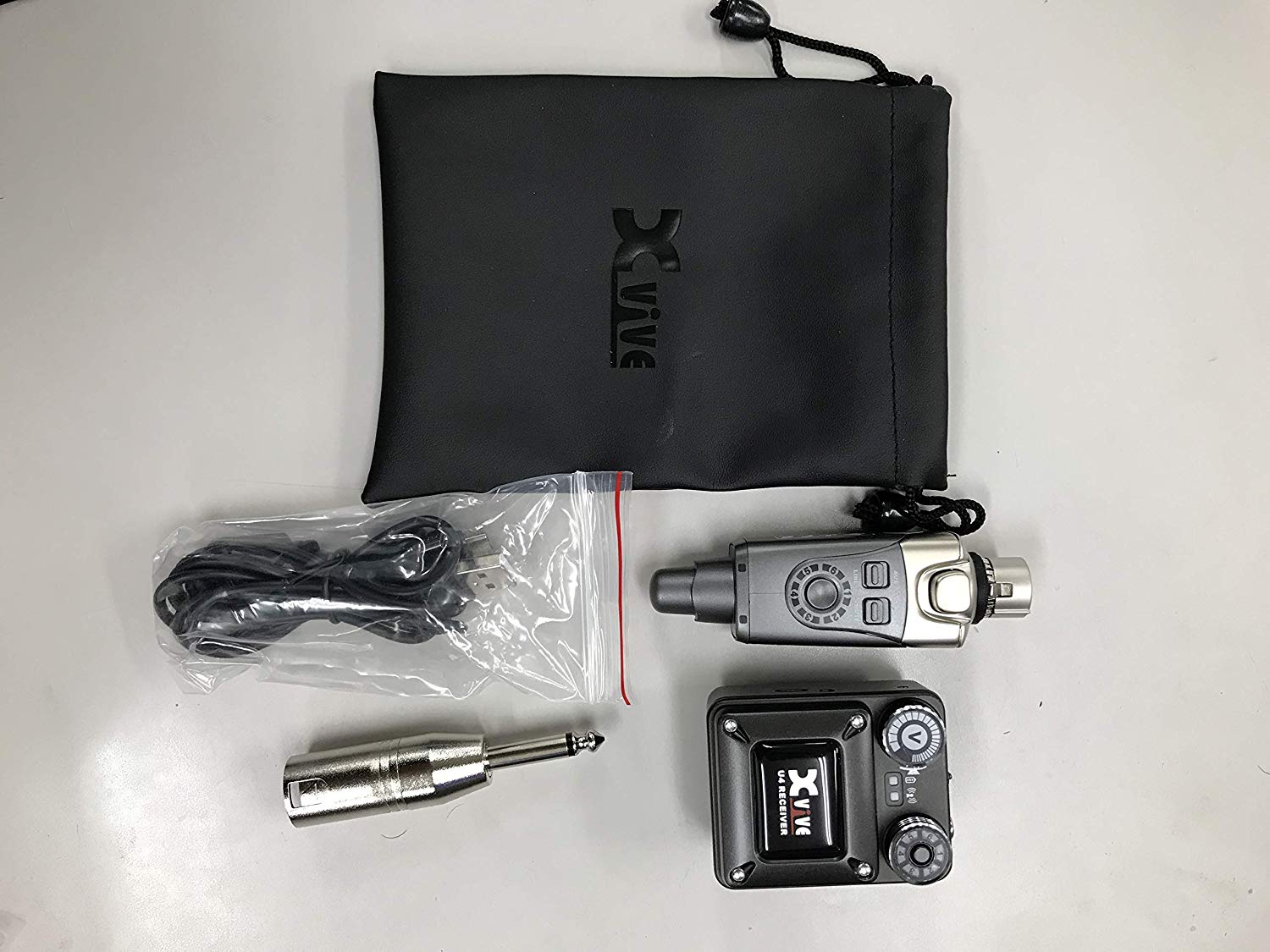 Xvive U4 Wireless in-Ear Monitoring System, with Transmitter and Beltpack Receiver