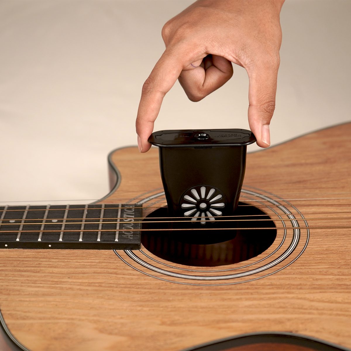4 (55) Guitar Sound Hole Humidifier - Image 1