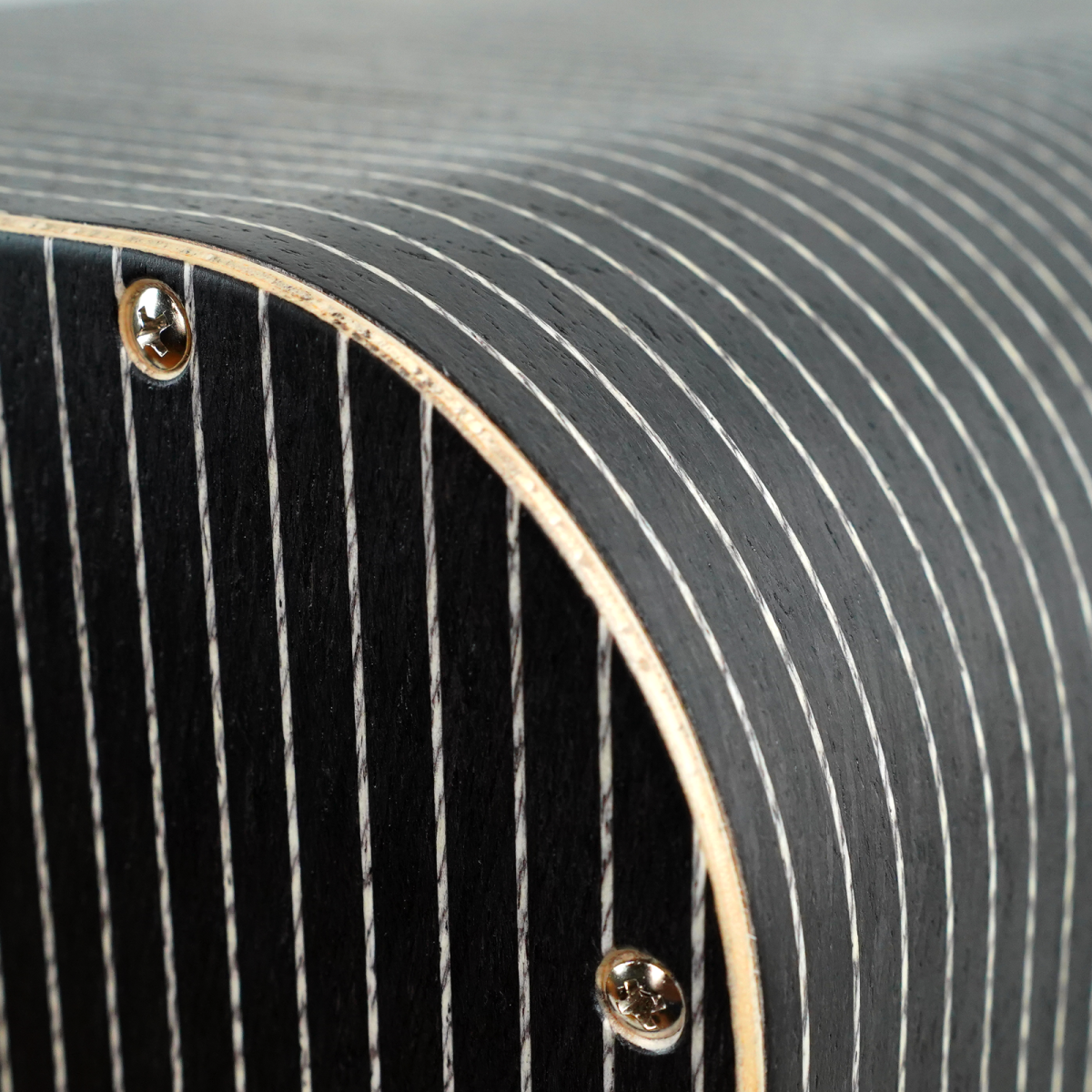 Kadence GL40A Heartbeat cajon drum top view